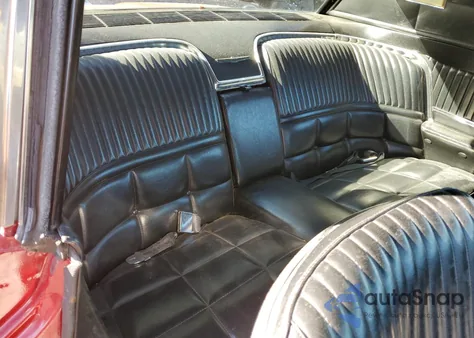 1966 Ford Thunderbir из США, поврежденный, VIN 6Y81Z142389